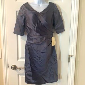 Sheath Mother of the Bride dress elegant knee length satin short sleeve sz 6